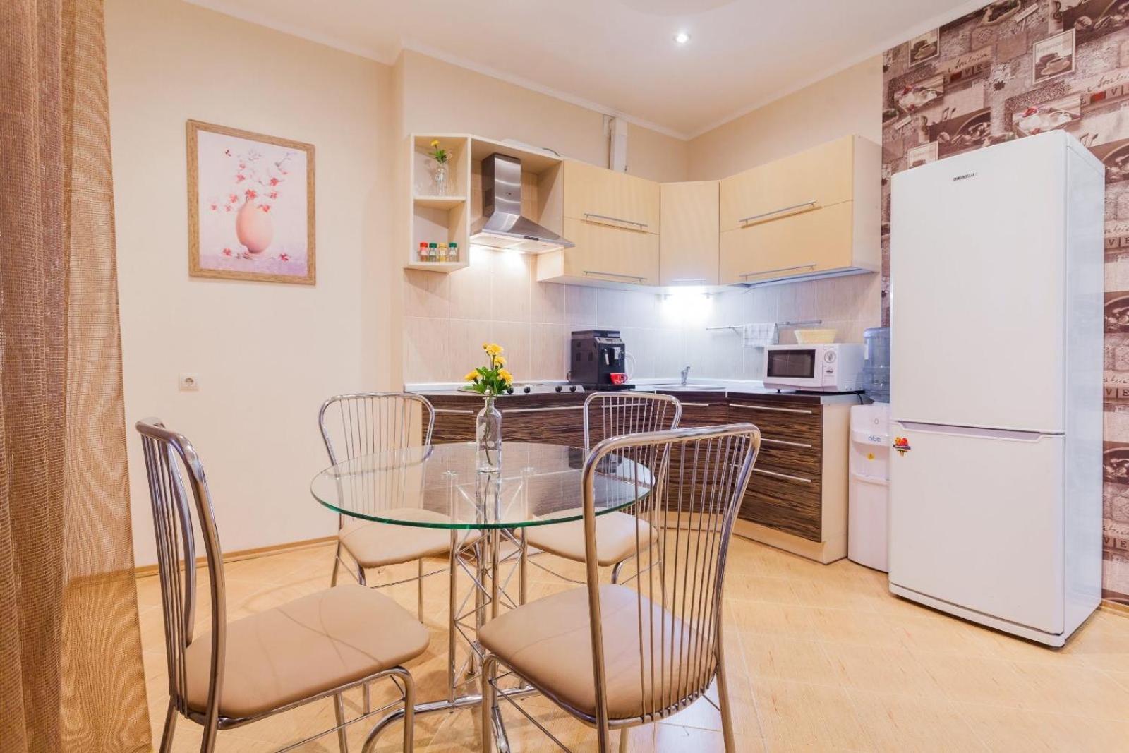 Navit Apartments With Breakfast,Near The Railway Station, The City Center, The Park Kiev Eksteriør bilde
